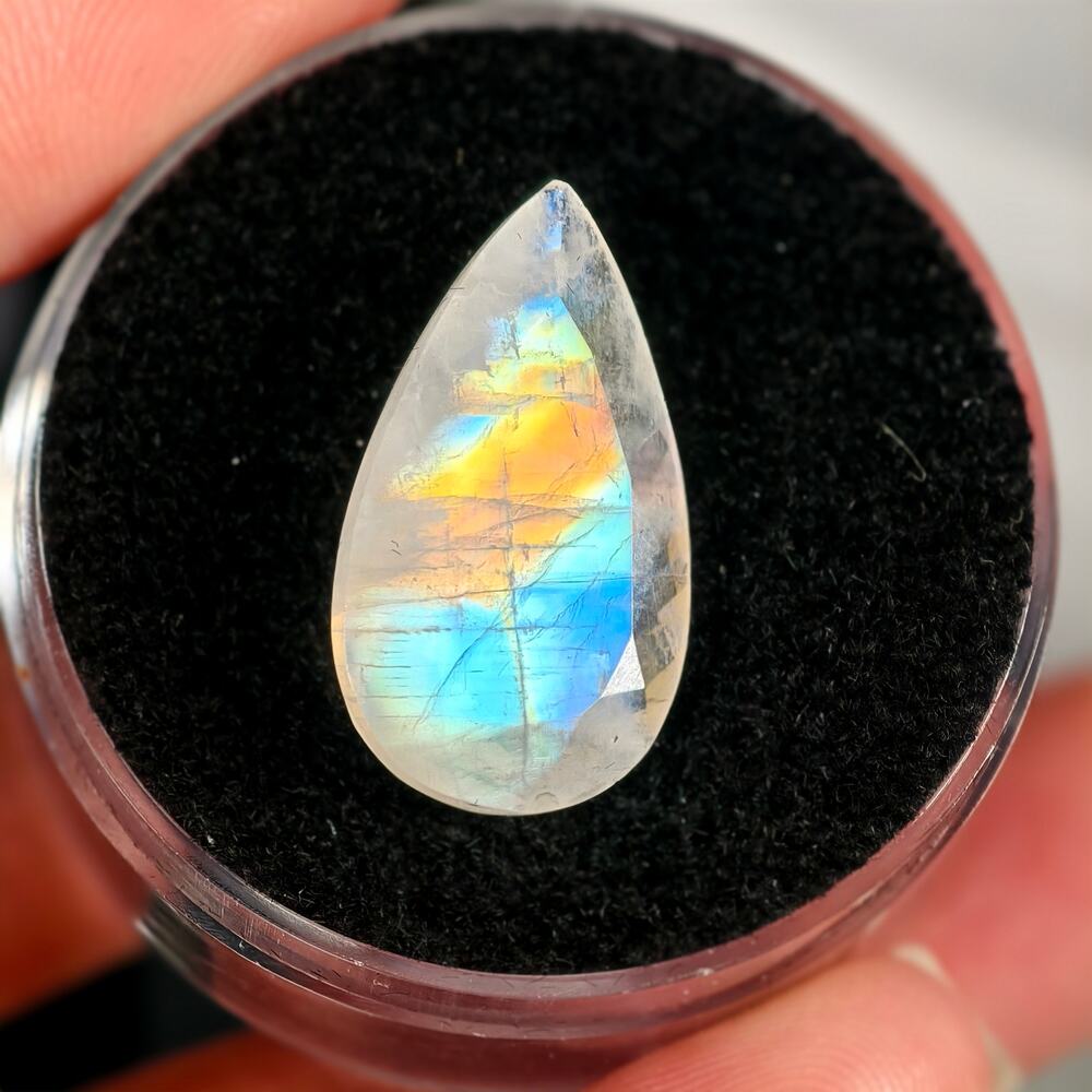 9ct Indian Rainbow Moonstone Gemstone Pear Cut